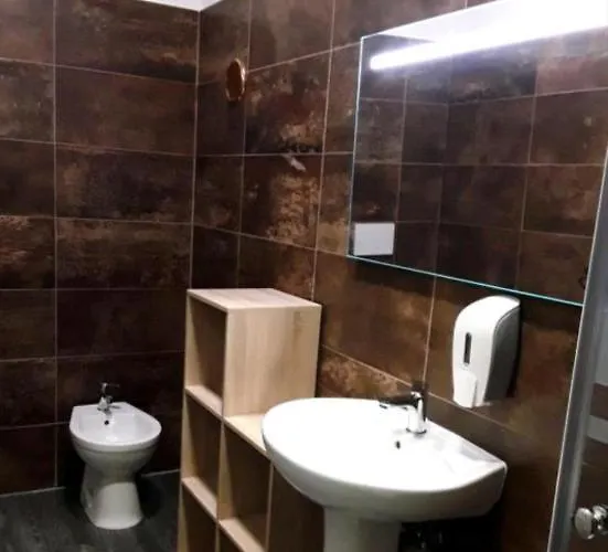 Attiko 53 Boutique Βερόνα